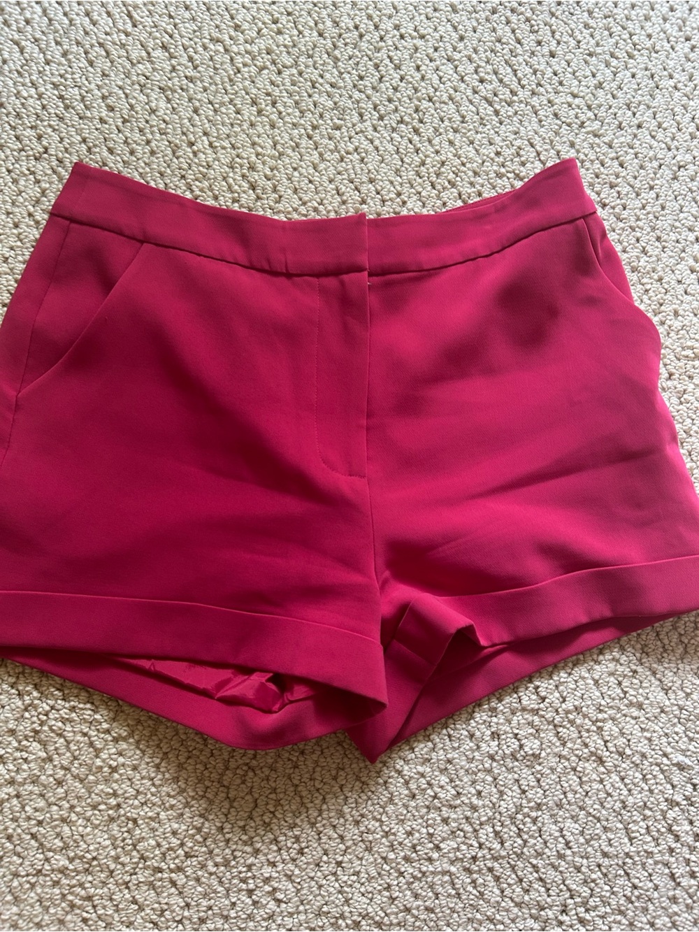 Cinq À Sept Elaine crepe shorts